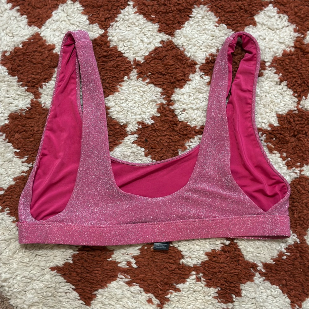 Beach Riot Peyton Top - Picture 2 of 3